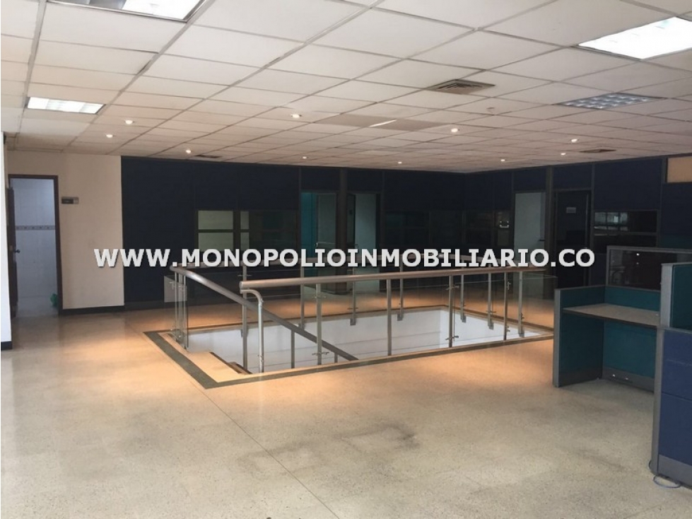OFICINA EN ARRENDAMIENTO - SECTOR SAN FERNANDO, ITAGÜI COD: 22536 - 3