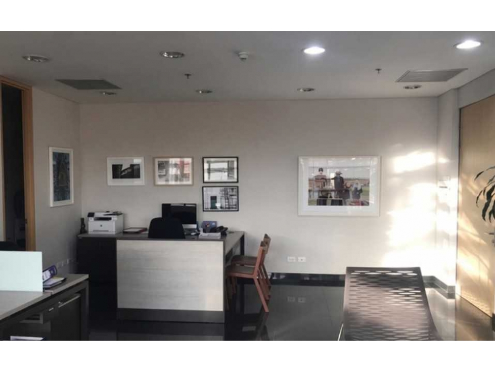 OFICINA EN ARRIENDO CALLE 26 — foto 4