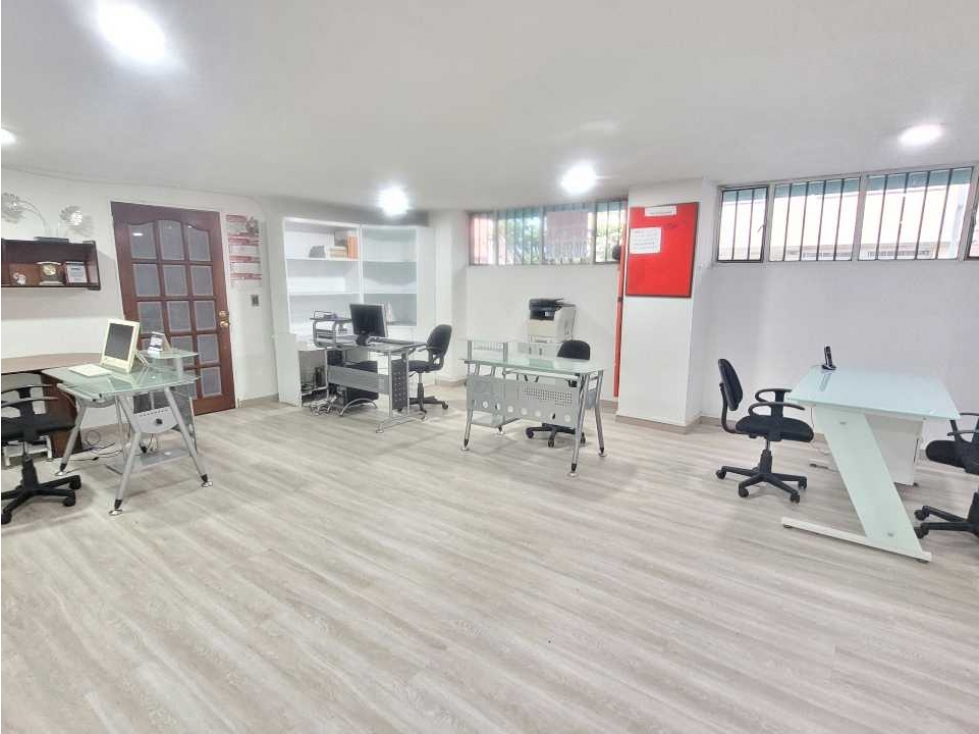 ARRIENDO OFICINA CERCA CORFERIAS — foto 2