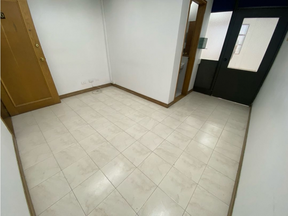 Oficina en arriendo en el poblado piso 7 - 5