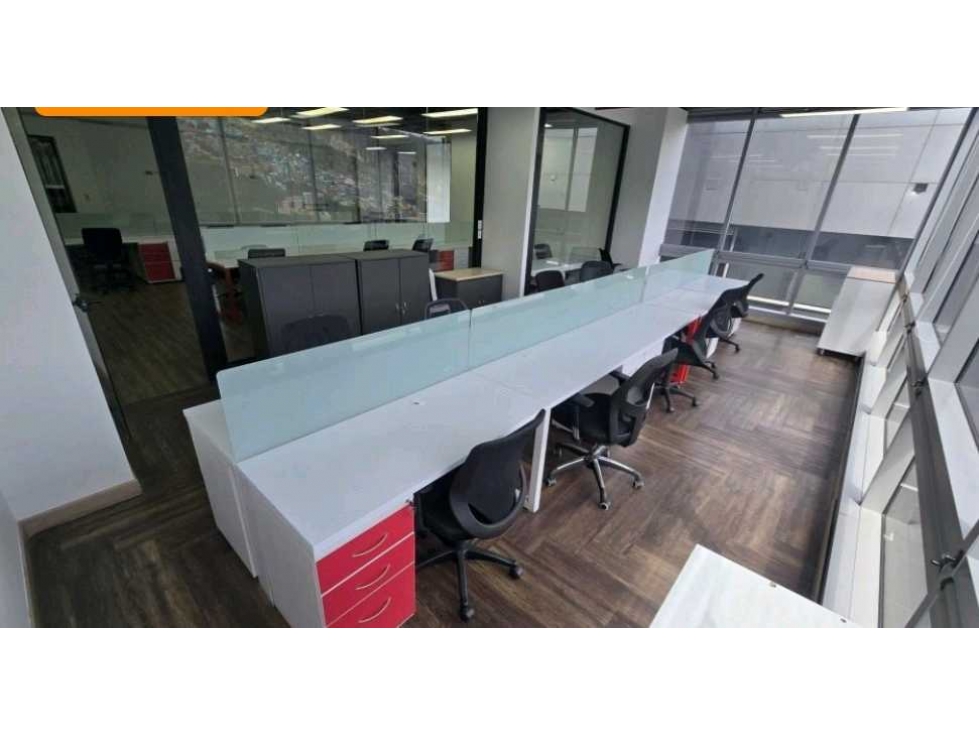 OFICINA EN ARRIENDO EN EL SECTOR DE USAQUEN. (180 PUESTOS), BOGOTA — foto 2