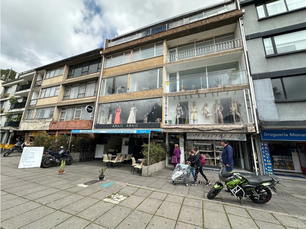 OFICINA EN ARRIENDO O VENTA ANTIGUO COUNTRY CERCA PARQUE VIRREY — foto 4