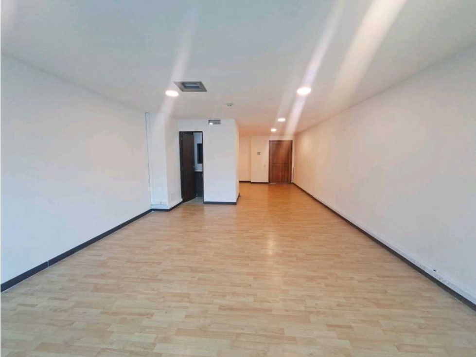 Oficina en arriendo Poblado Milla de Oro