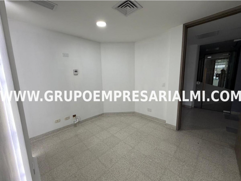 MARAVILLOSA OFICINA EN ARRIENDO - SECTOR CIUDAD DEL RÍO COD: 22454 — foto 3
