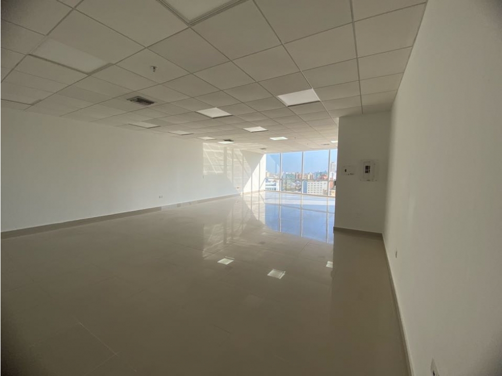 VENTA DE OFICINA EN EL COUNTRY - BARRANQUILLA — foto 3