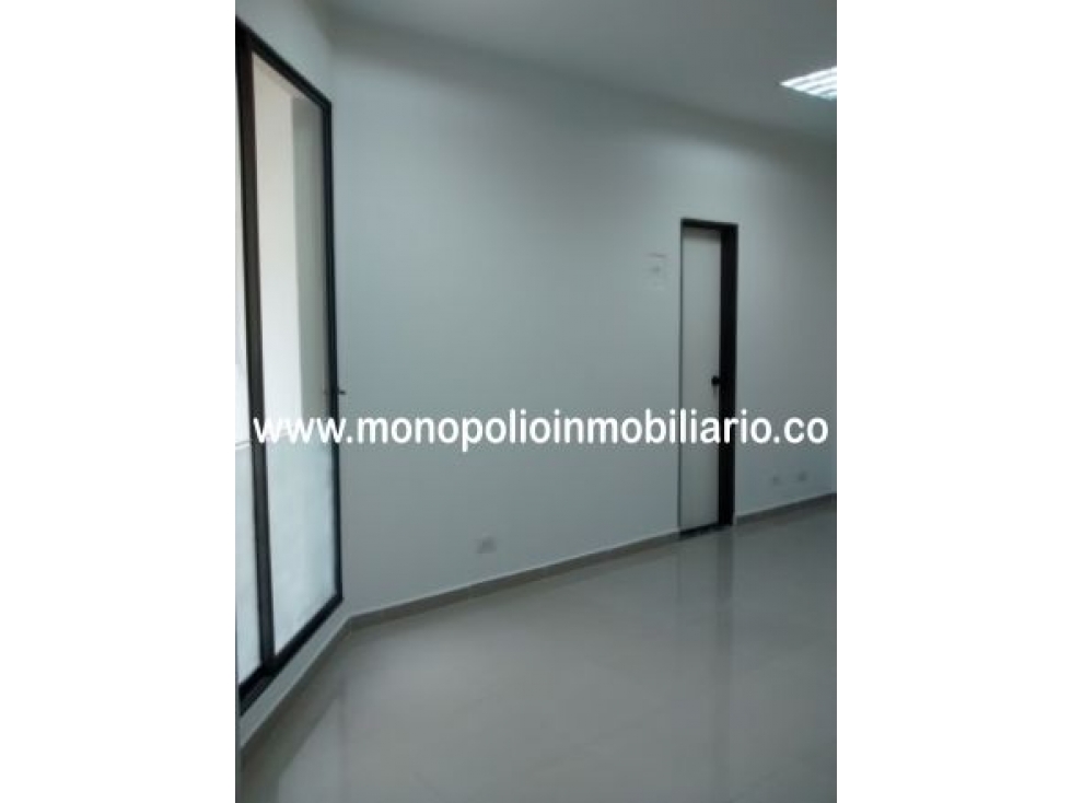 OFICINA EN ARRIENDO - SECTOR EL POBLADO COD: 1485 - 2