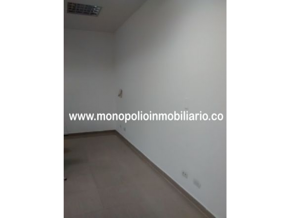 OFICINA EN ARRIENDO - SECTOR EL POBLADO COD: 1485 - 4