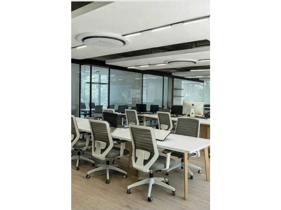 Oficina en arriendo Velodromo 240mtsQ - 2