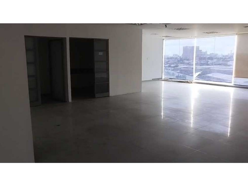 OFICINA EN ARRIENDO VIA 40 BARRANQUILLA — foto 3