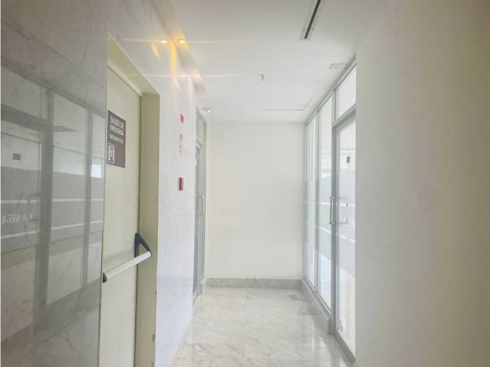 OFICINA EN COSTA DEL ESTE PH ASEGURADORA ANCON 111M2 2B 2P - 5