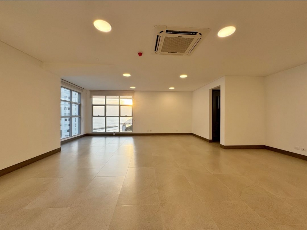 OFICINA en EDIFICIO TORRE COOSALUD en ARRIENDO Bocagrande | Cartagena — foto 2
