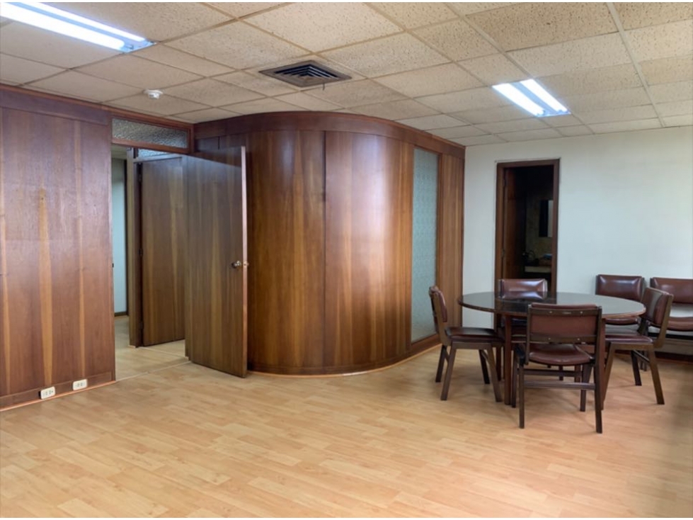 Oficina en el Poblado — foto 2