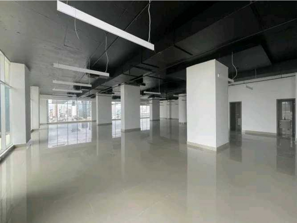 OFICINA EN CALLE 50 PH F&F TOWER 2B 400M2 "EL TORNILLO" — foto 3