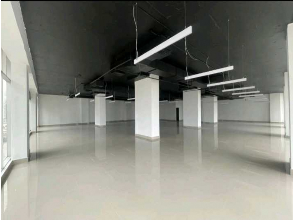 OFICINA EN CALLE 50 PH F&F TOWER 2B 400M2 "EL TORNILLO" — foto 6