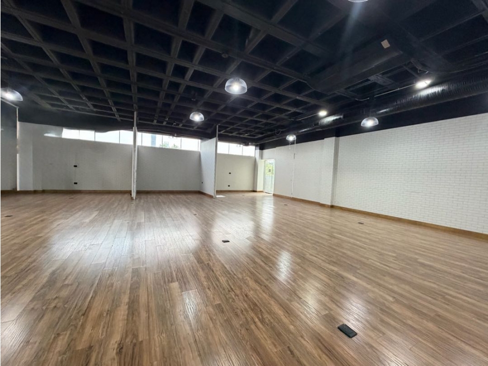 Oficina en Renta y en Venta en Plaza Tanarah en San Pedro Garza Garcia - 3