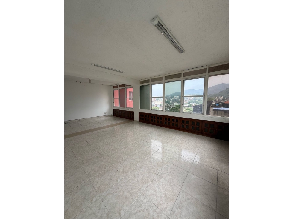 OFICINA EN VENTA CENTRO DE VILLAVICENCIO ED SANTANDER - 3