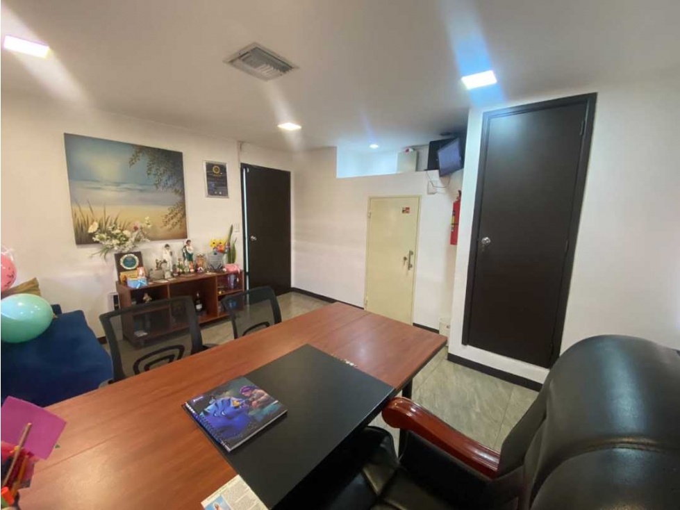 Oficina en Venta | Edificio Plaza | Centro de Guayaquil - 5