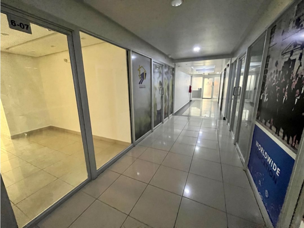 Oficina en Venta en Centro Empresarial Mar del Sur-Bella Vista (MFV) - 6