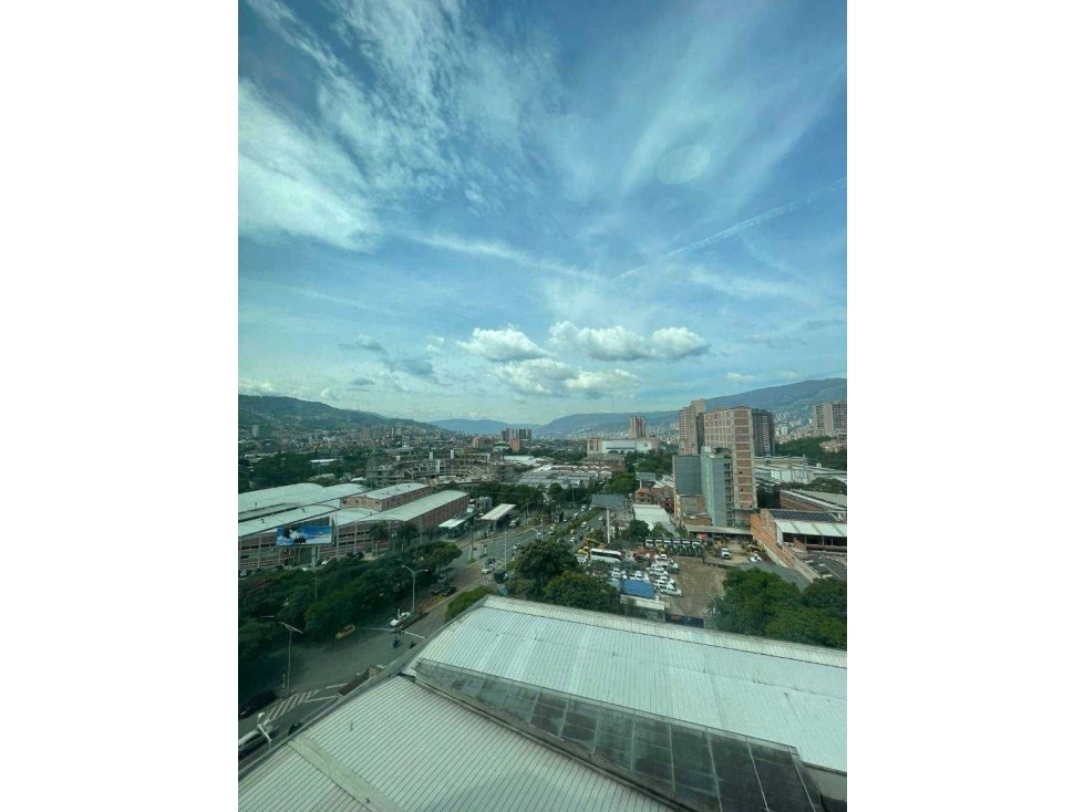 Oficina en venta en Sabaneta piso 11 con parqueadero - 3