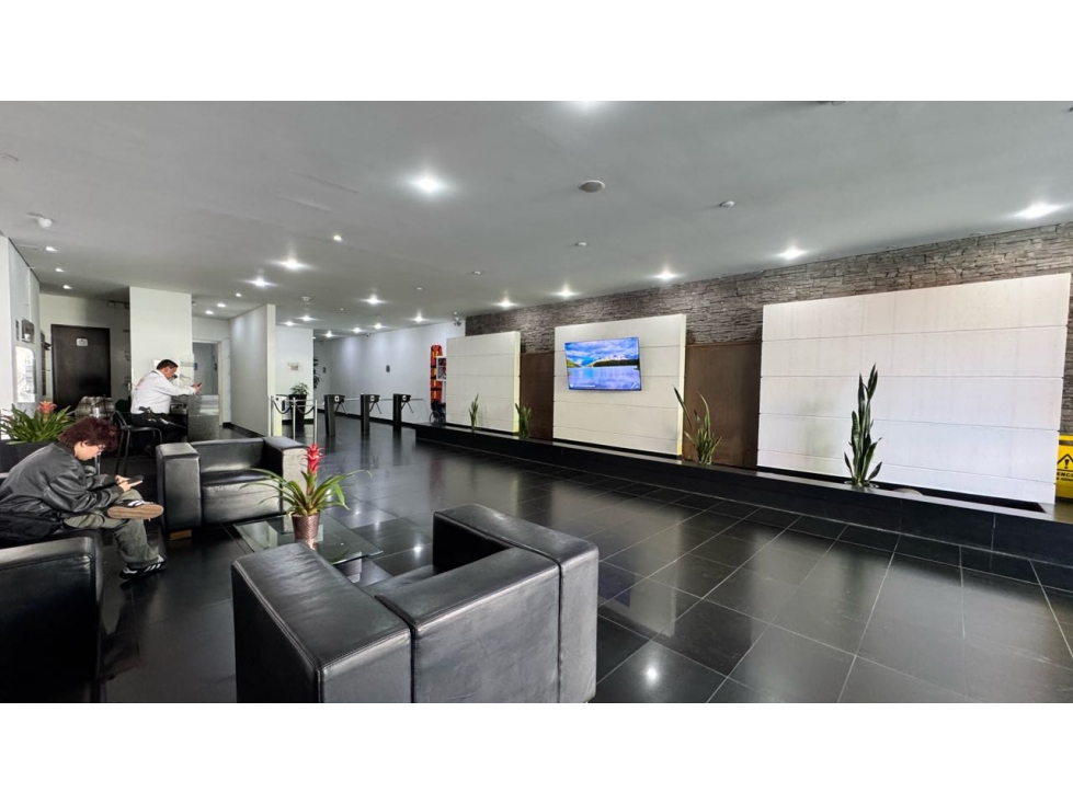 Oficina en venta en San Patricio — foto 3