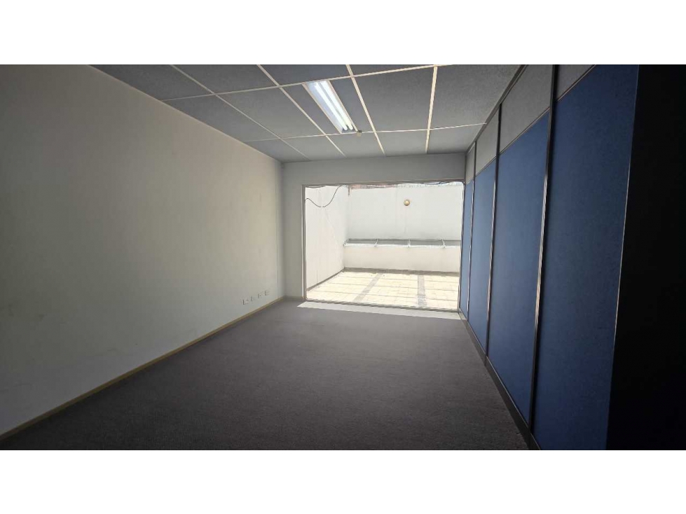 Oficina en Venta para remodelar en Chico cerca al Parque 93 — foto 2