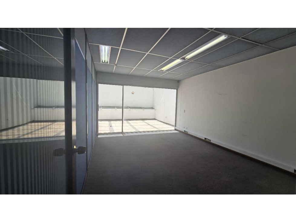 Oficina en Venta para remodelar en Chico cerca al Parque 93 — foto 4