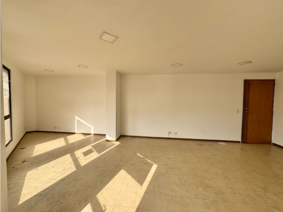 Oficina En Venta En El Centro Parque De Caldas