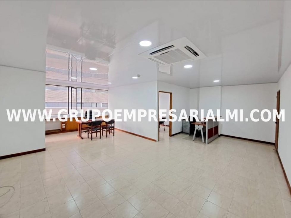 OFICINA EN VENTA - SECTOR MANILA, EL POBLADO COD: 27242