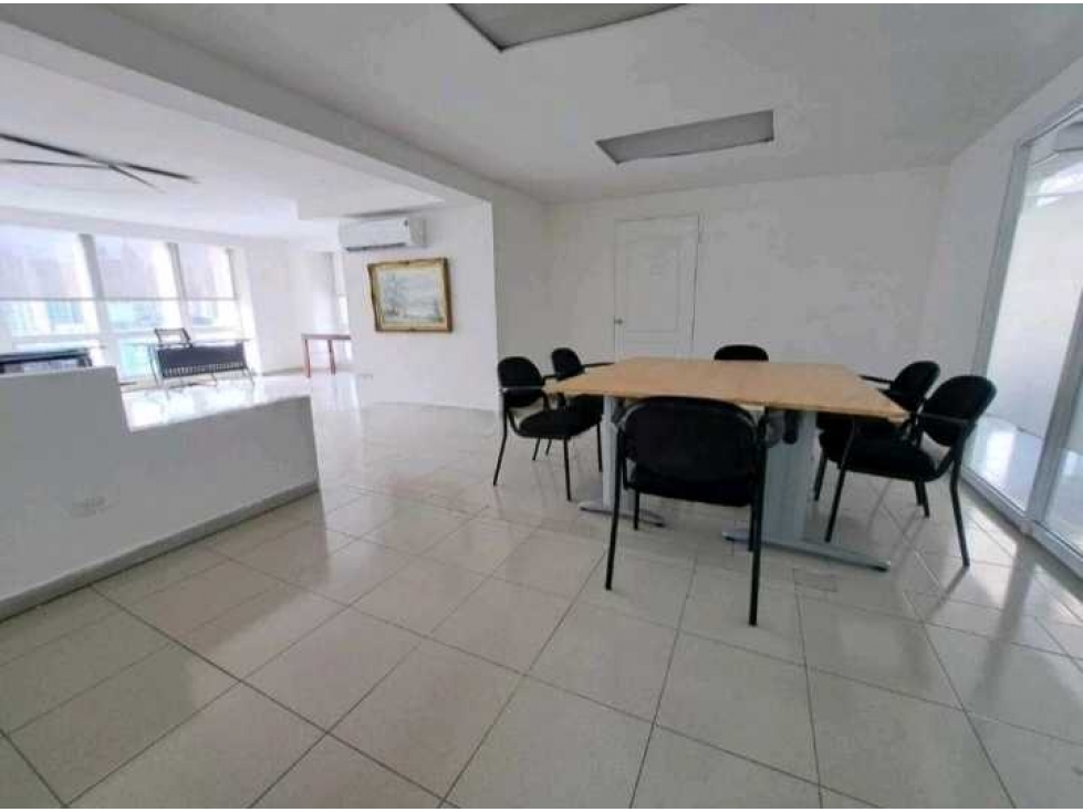 OFICINA EN VIA ESPAÑA PH TORRE DELTA 597 M2 CON MOBILIARIO — foto 3