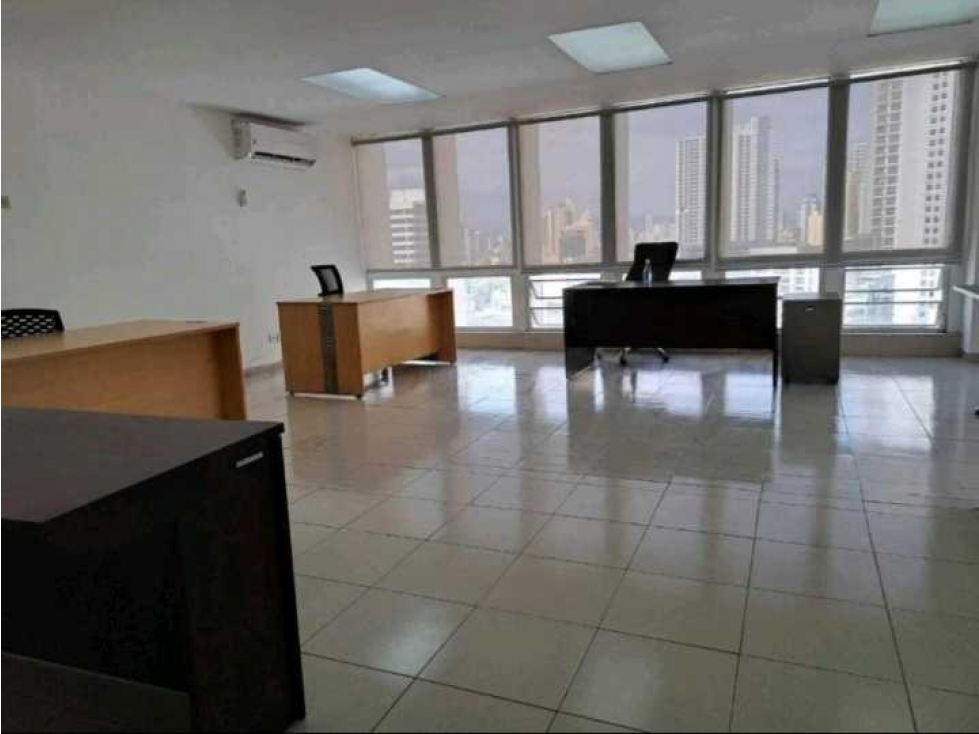 OFICINA EN VIA ESPAÑA PH TORRE DELTA 597 M2 CON MOBILIARIO — foto 5