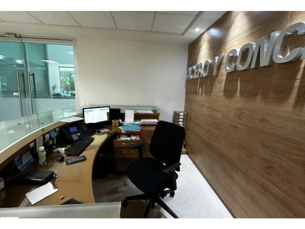 Oficina Estratégica en Lomas de Guevara, Guadalajara - 289m2 - 5