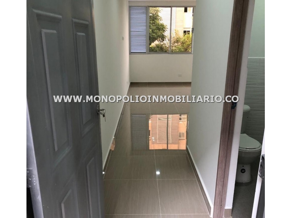 OFICINA INTERNA EN ARRIENDO - SECTOR CALASANZ COD: 21617 - 2