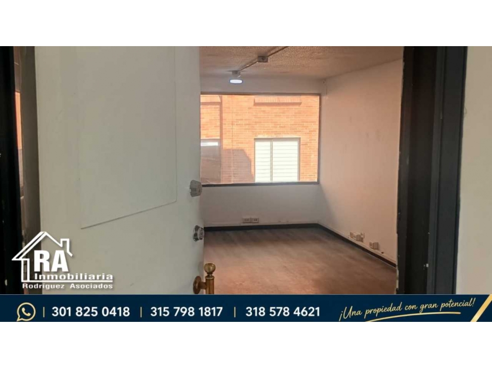 OFICINA MULTIFUNCIONAL EN VENTA EN ZONA NORTE - 4
