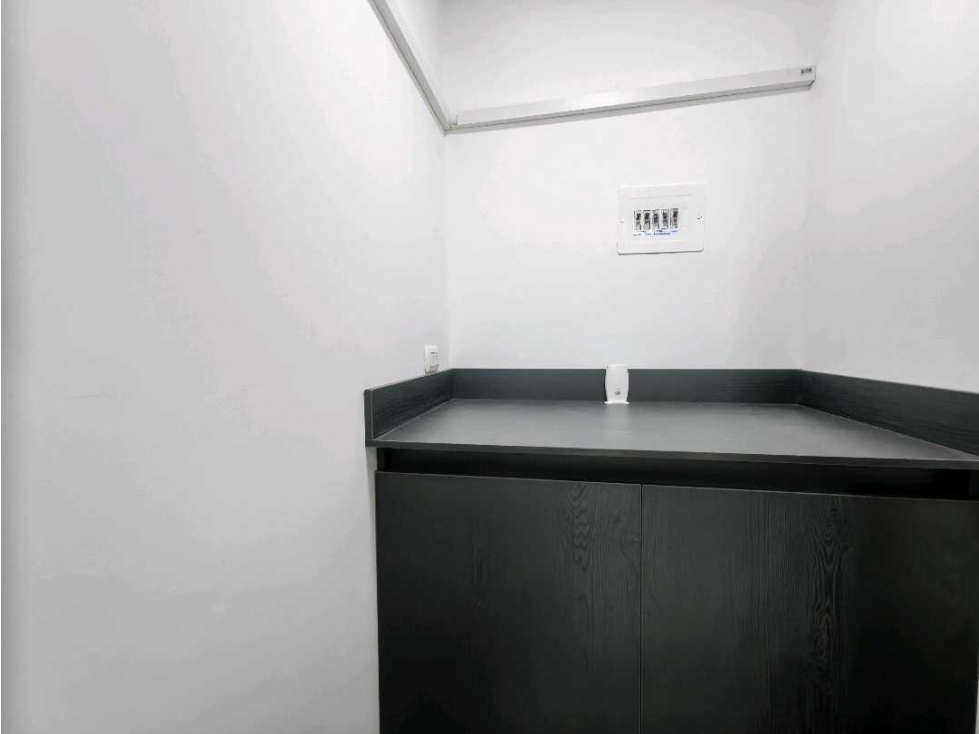 Oficina o Consultorio en venta en Conquistadores en Medellín — foto 6