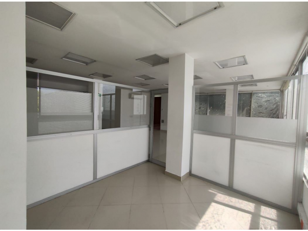 Oficina para Arriendo en Laureles Estadio — foto 2