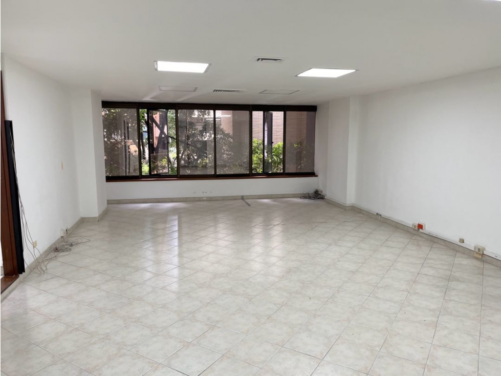 OFICINA PARA LA VENTA EL POBLADO