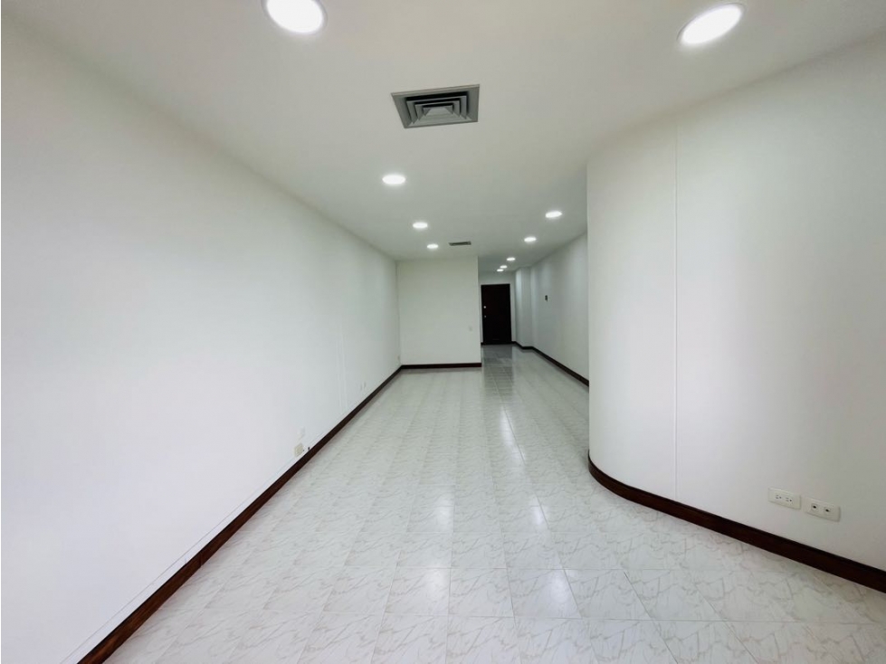 Oficina en Venta en El Poblado — foto 4
