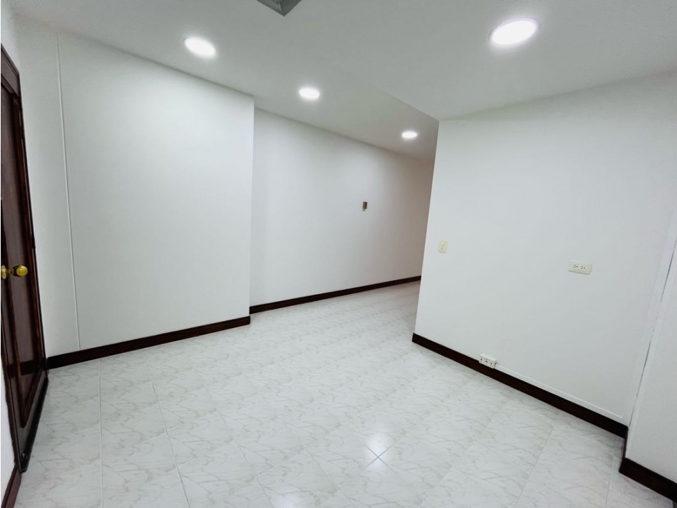 Oficina en Venta en El Poblado — foto 6