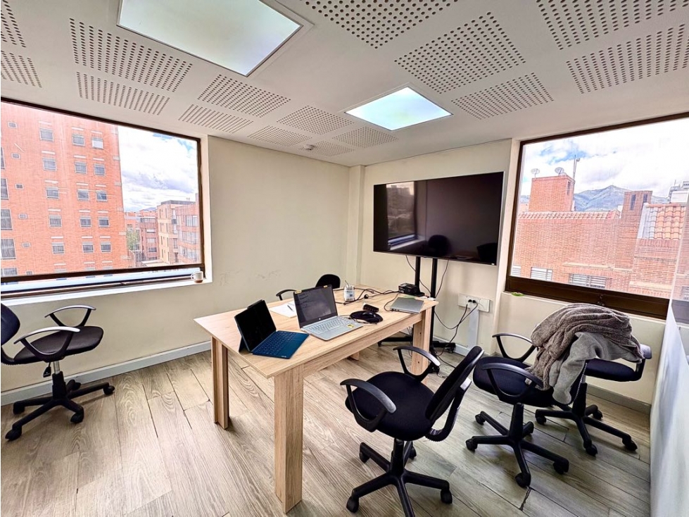 ARRIENDO OFICINA, CHICO, BOGOTÁ