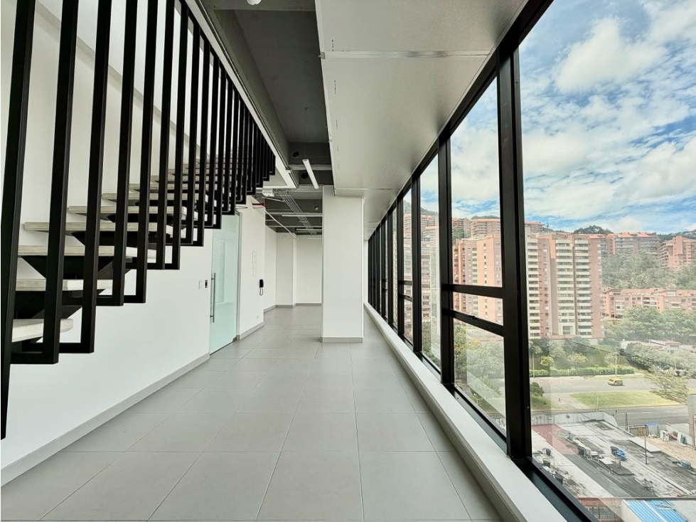 OFICINA VENTA SANTA BARBARA ORIENTAL. BOGOTÁ