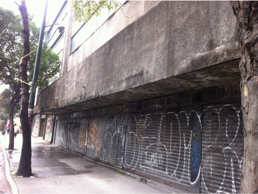 Oficina y Bodega en Venta Cuauhtémoc | Posesión Inmediata — foto 2