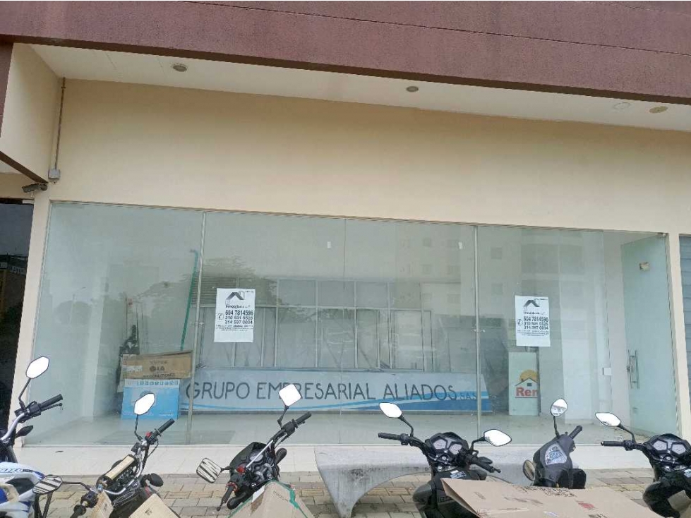 OFICINAS CENTRO DE NEGOCIOS VENTA - ARRIENDO MONTERIA - 2