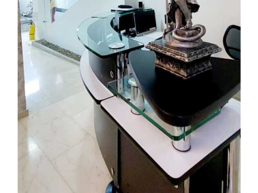 14 Oficinas- 12 garajes en casa independiente Ciudad Jardín — foto 6