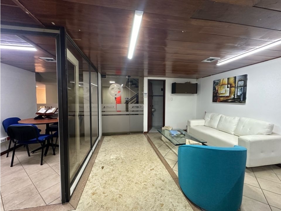 OFICINAS EN VENTA Y/O ARRIENDO SECTOR COMERCIAL - 3