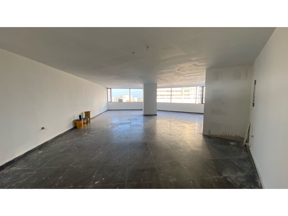 OFICINAS LAS AMERICAS 2 PISO 6 VISTA AL RIO