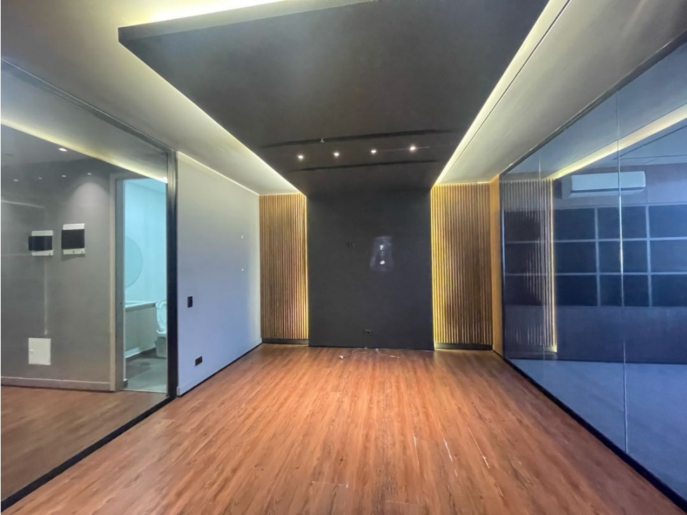 Oficinas nuevas en avenida las vegas cerca a VIVA y Jumbo - 3