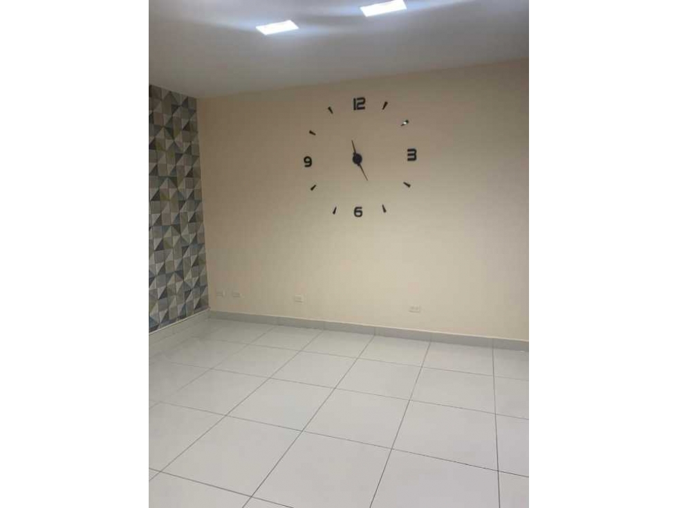 OFICINAS PARA ALQUILER COSTA DEL ESTE PH. TOP TOWER - 6