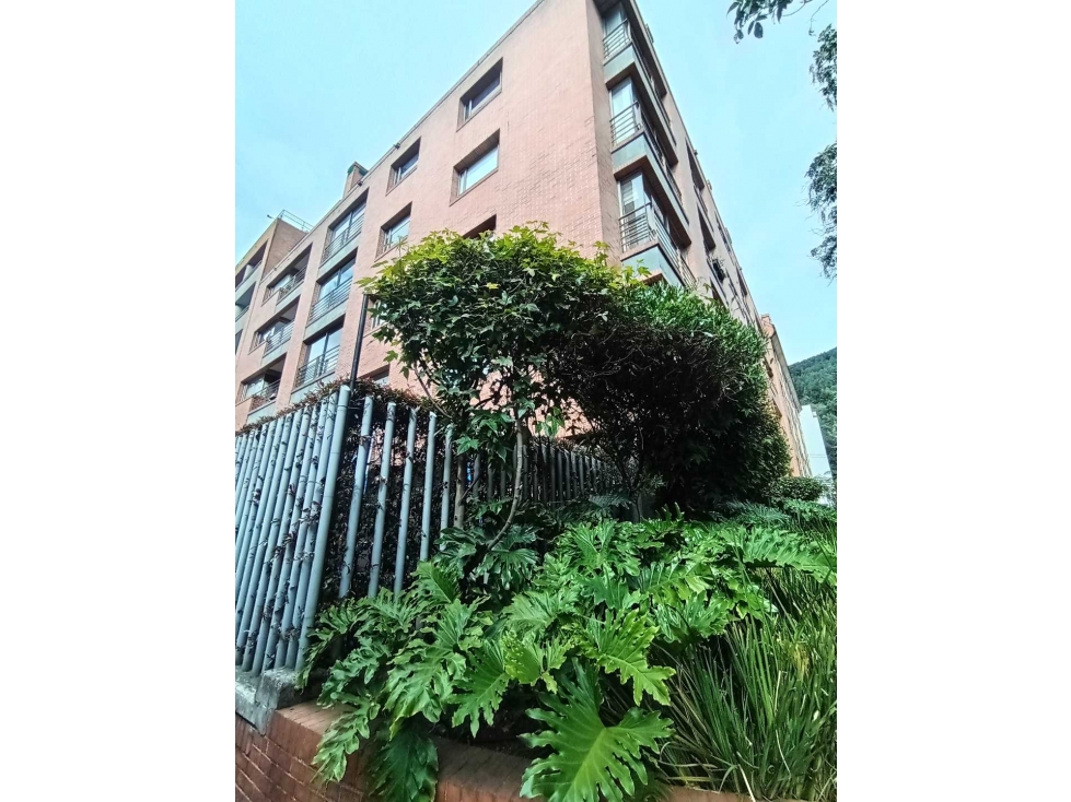 *OFREZCO EN VENTA /RENTA ESTUPENDO APARTAMENTO /CHICO RESERVADO *