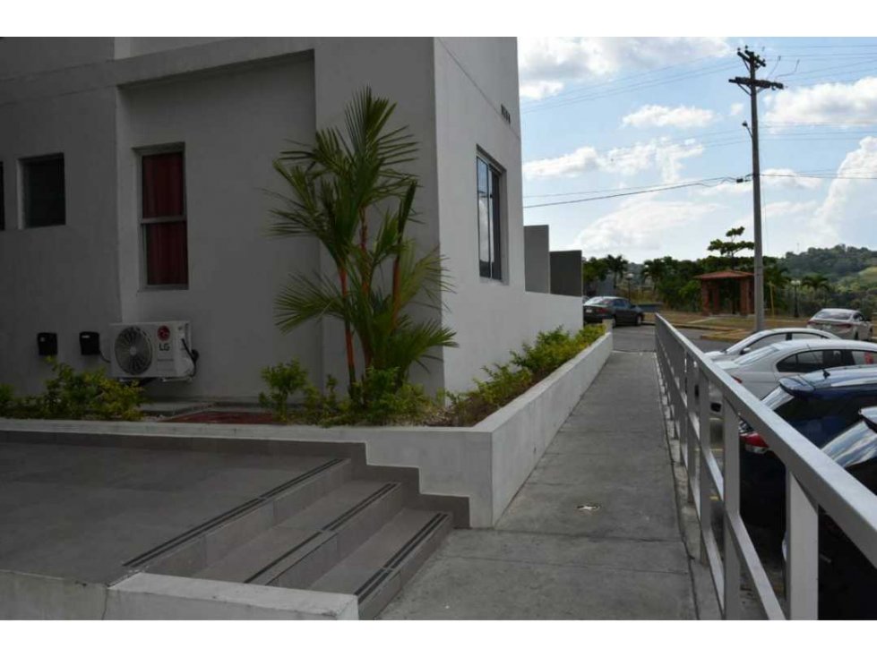 VENTA APARTAMENTO PH VISTAS DEL ROCIO 3 RECÁMARAS OPORTUNIDAD