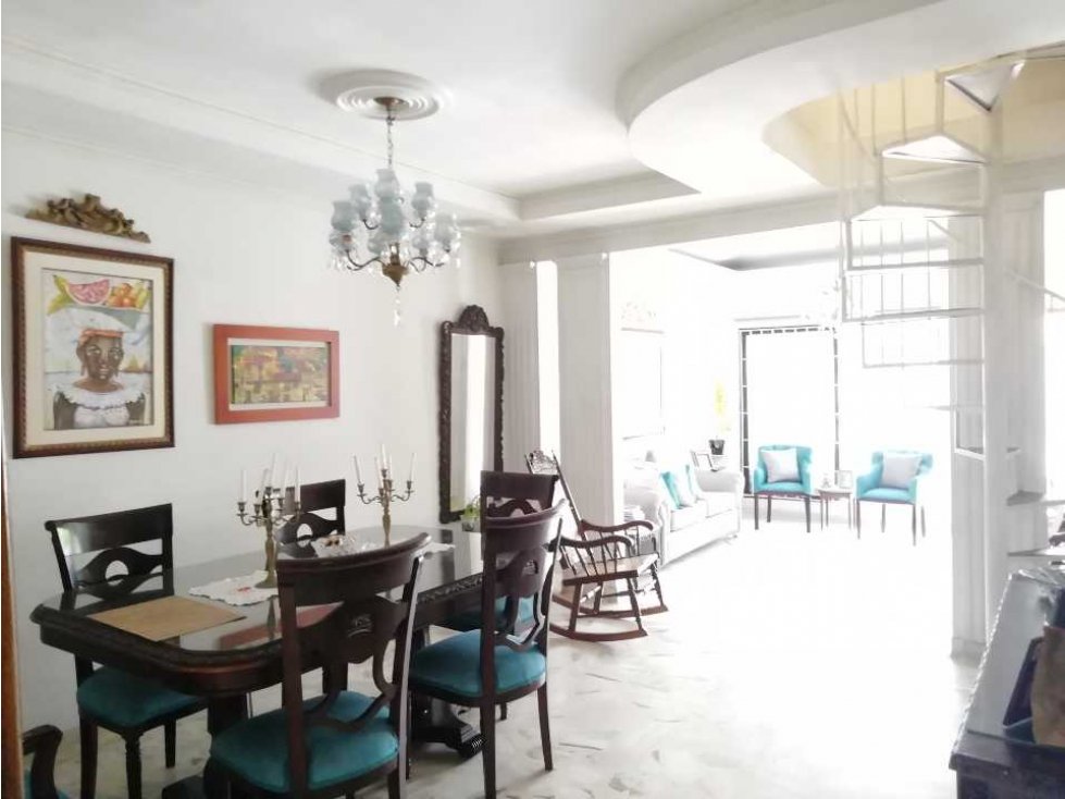 OPORTUNIDAD!!...VENTA CASA DE 4 ALCOBAS - BARRIO MANGA - CARTAGENA — foto 4